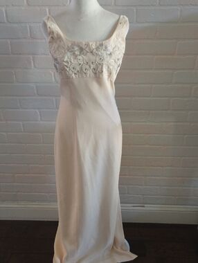 Elegant Ivory Beaded Scoop-Neck Evening Dress
